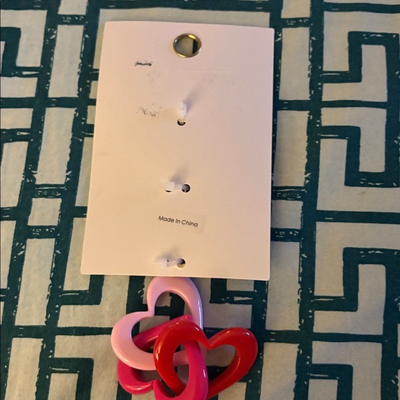 BaubleBar Heart ❤️ Bag Charm in Pink and Red Valentine’s Day - Picture 3 of 3